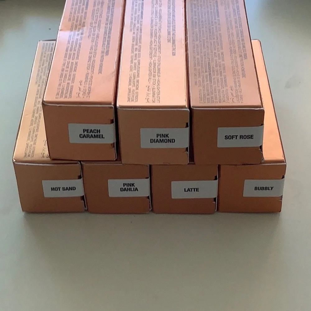Anastasia Beverly Hills   Cream Stick Blush with Brush Applicator